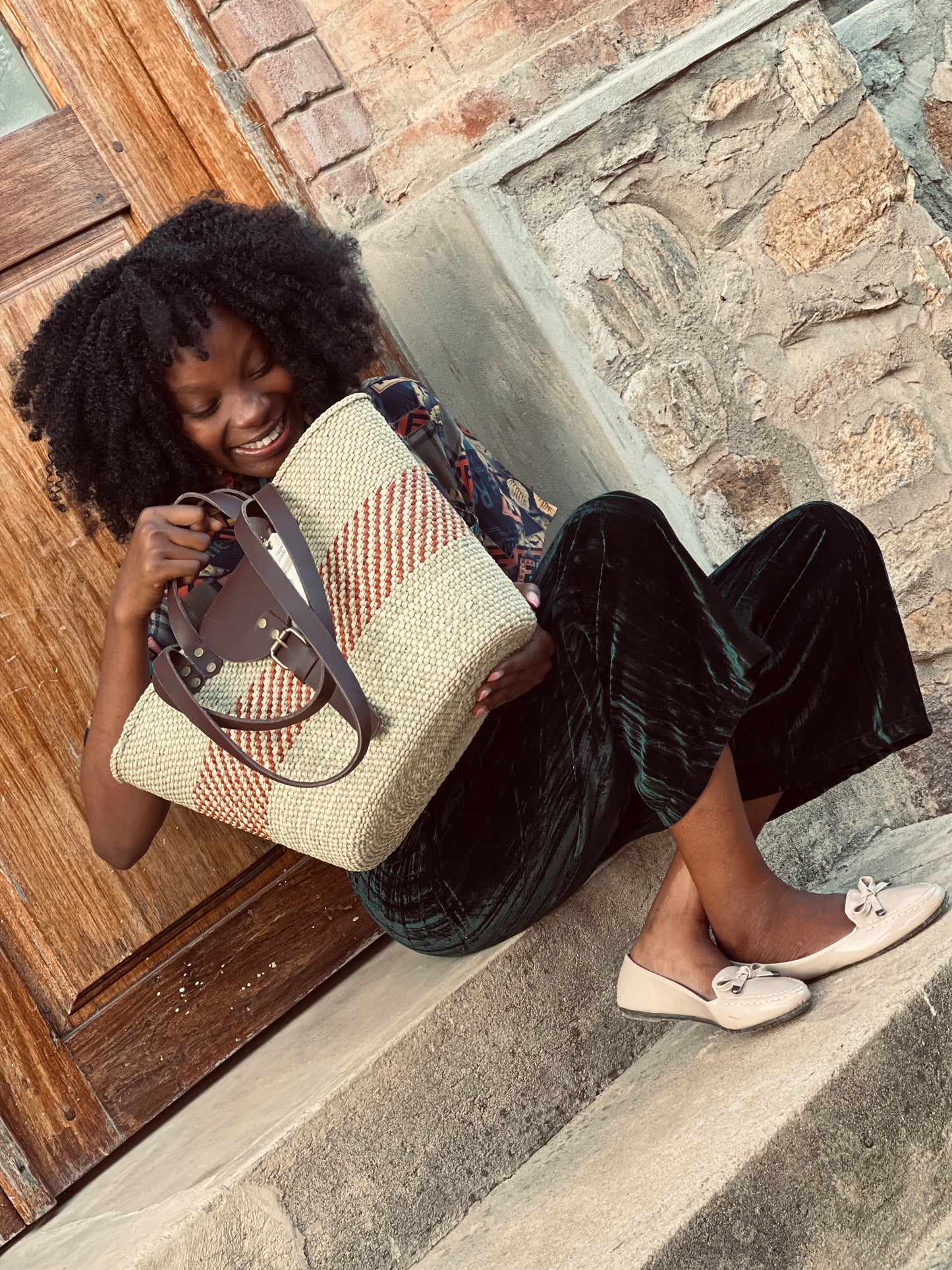 BEBA Tote Bag - Nyagala Mstari Natural & Rust