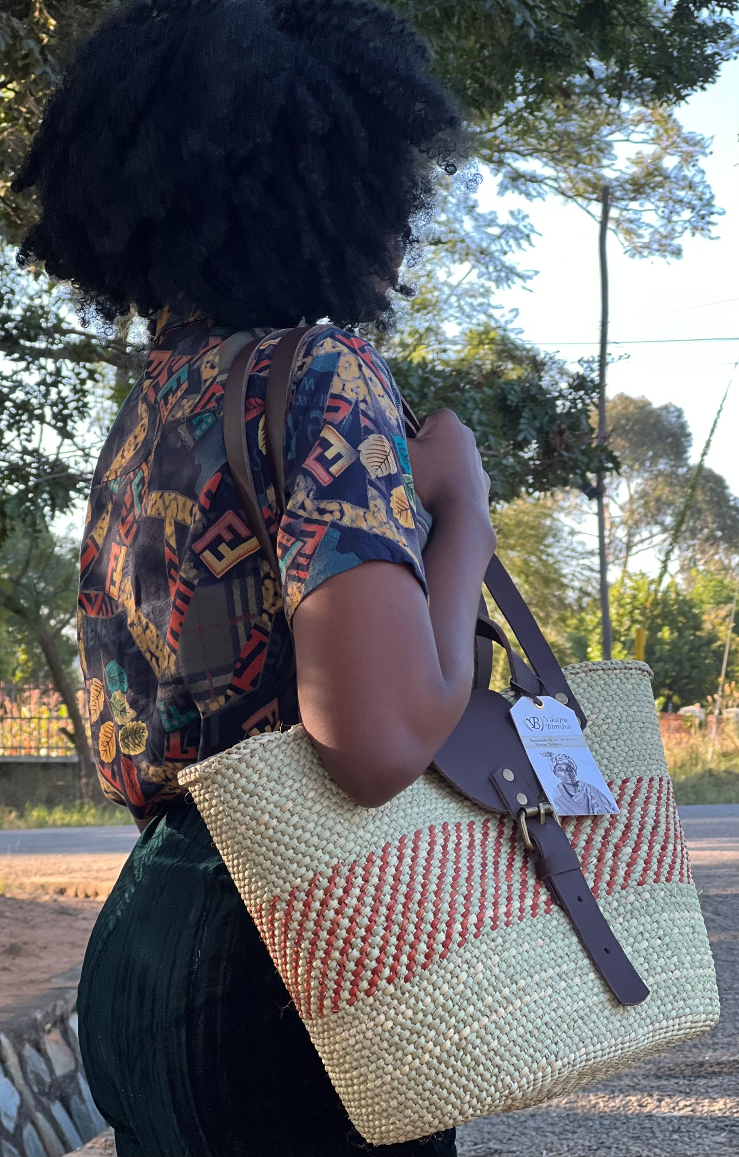 BEBA Tote Bag - Nyagala Mstari Natural & Rust