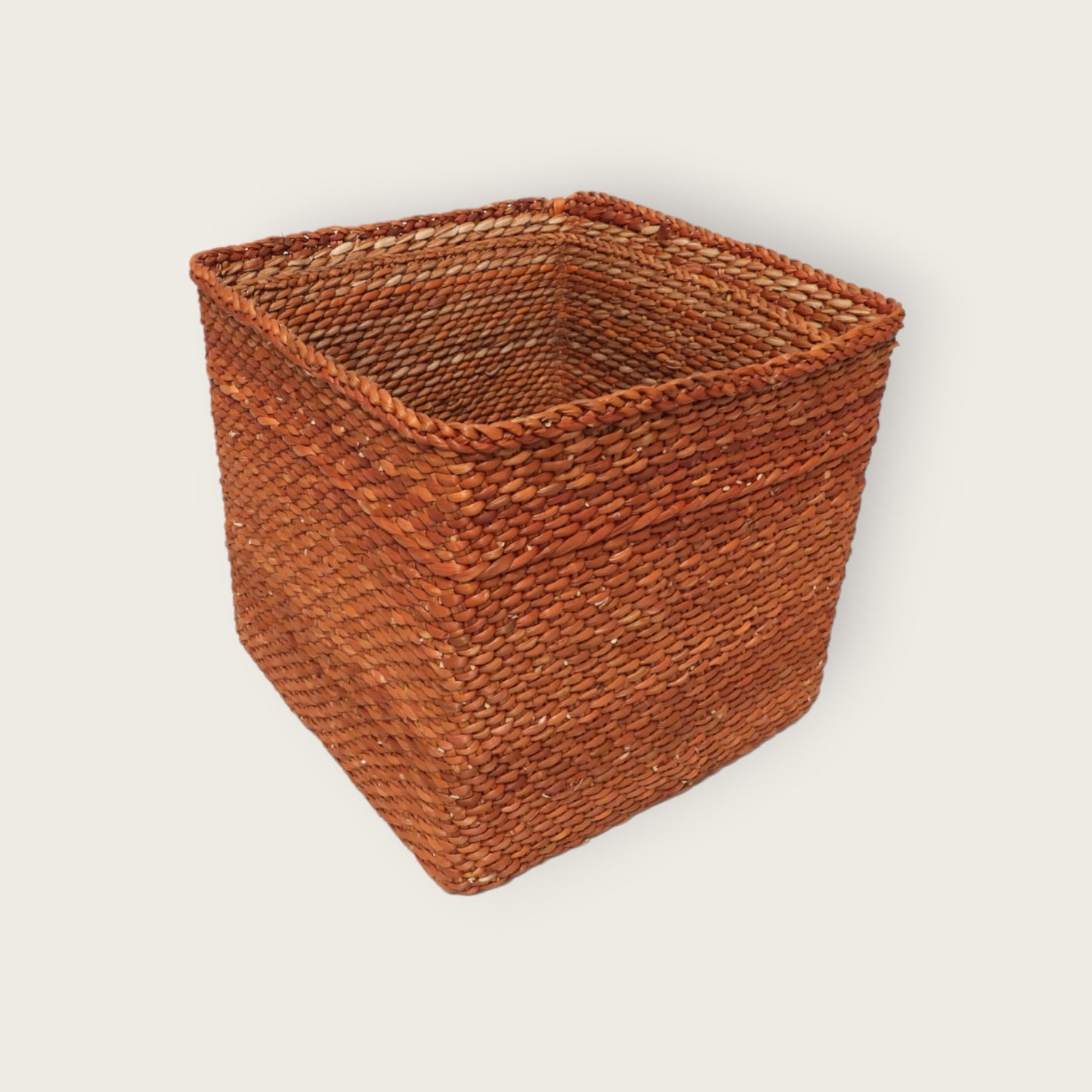 PEMBE Basket - Rust
