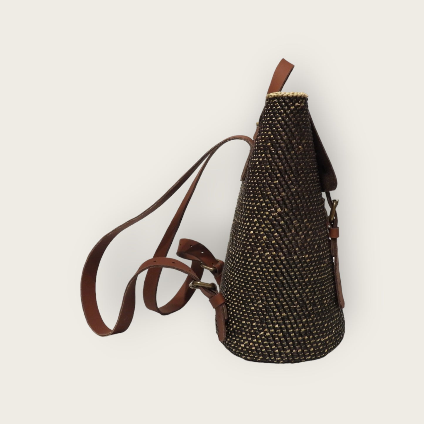 MGONGONI Backpack Flap - Black&Natural