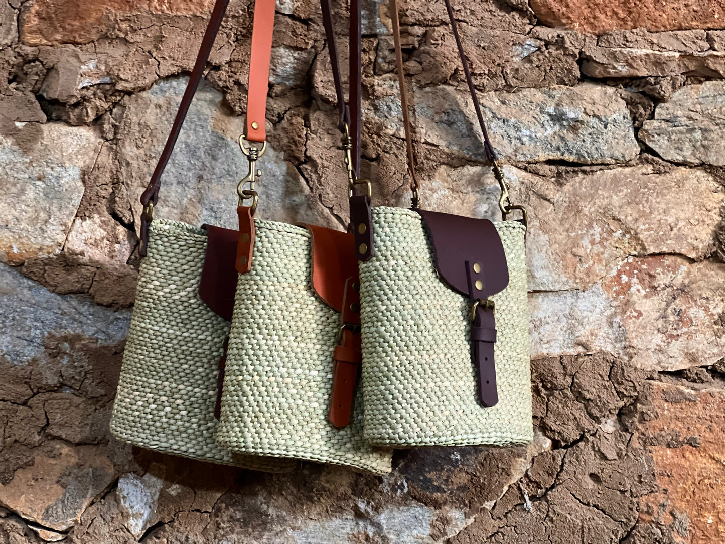 UPANDE Side Bag - Deluxe
